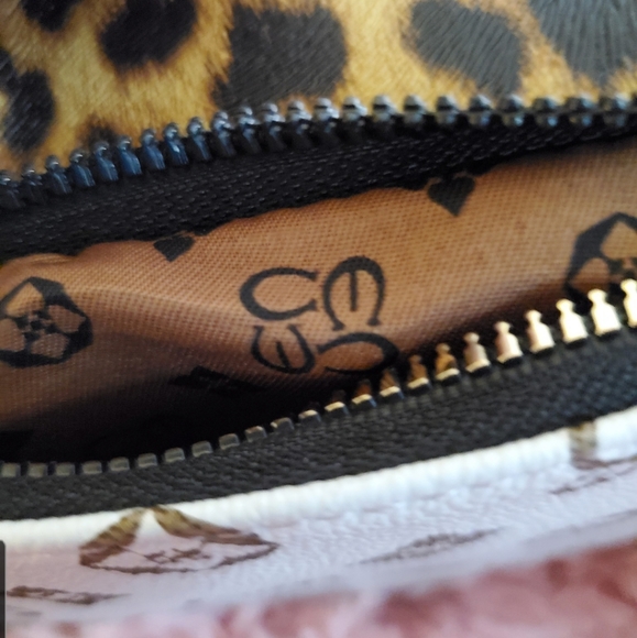 Trending block styling on belt bag🐆 &zebra plus , - Picture 15 of 15